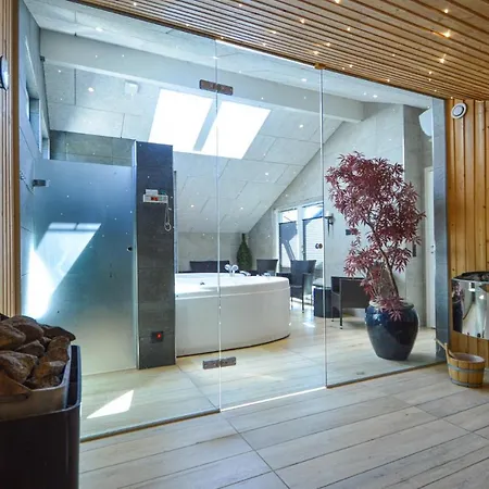 Semesterbostad Stunning In Romo With Sauna Bolilmark