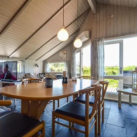 Semesterbostad Stunning In Romo With Sauna Bolilmark